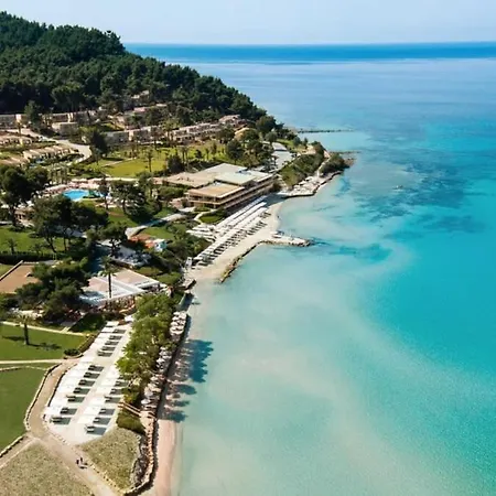 Erato - Your Dream Getaway In Sani Seaside